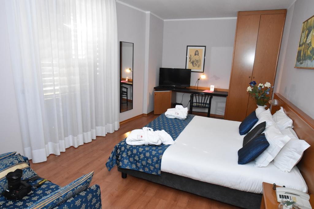 Hotel Le Mura E Residence Città di Castello Εξωτερικό φωτογραφία