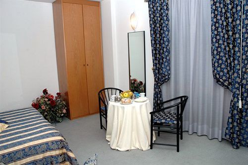 Hotel Le Mura E Residence Città di Castello Εξωτερικό φωτογραφία